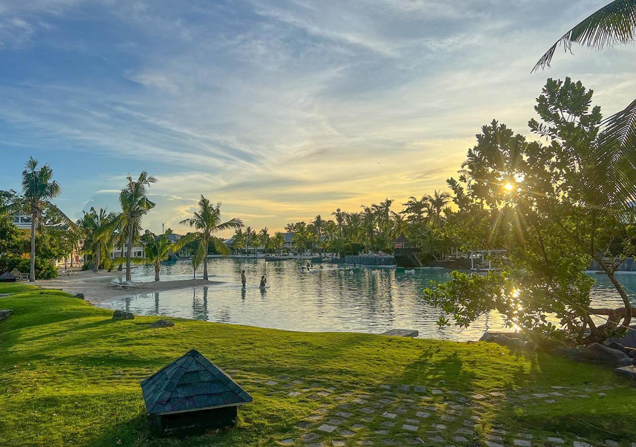 Plantation Bay Resort And Spa Lapu-Lapu City Exterior photo