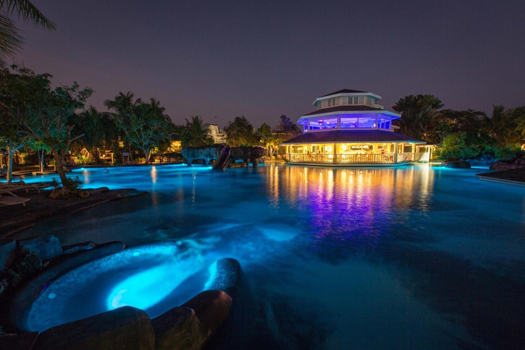 Plantation Bay Resort And Spa Lapu-Lapu City Exterior photo